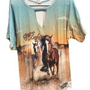 Born to be Wild ladies Graphic T-Shirt